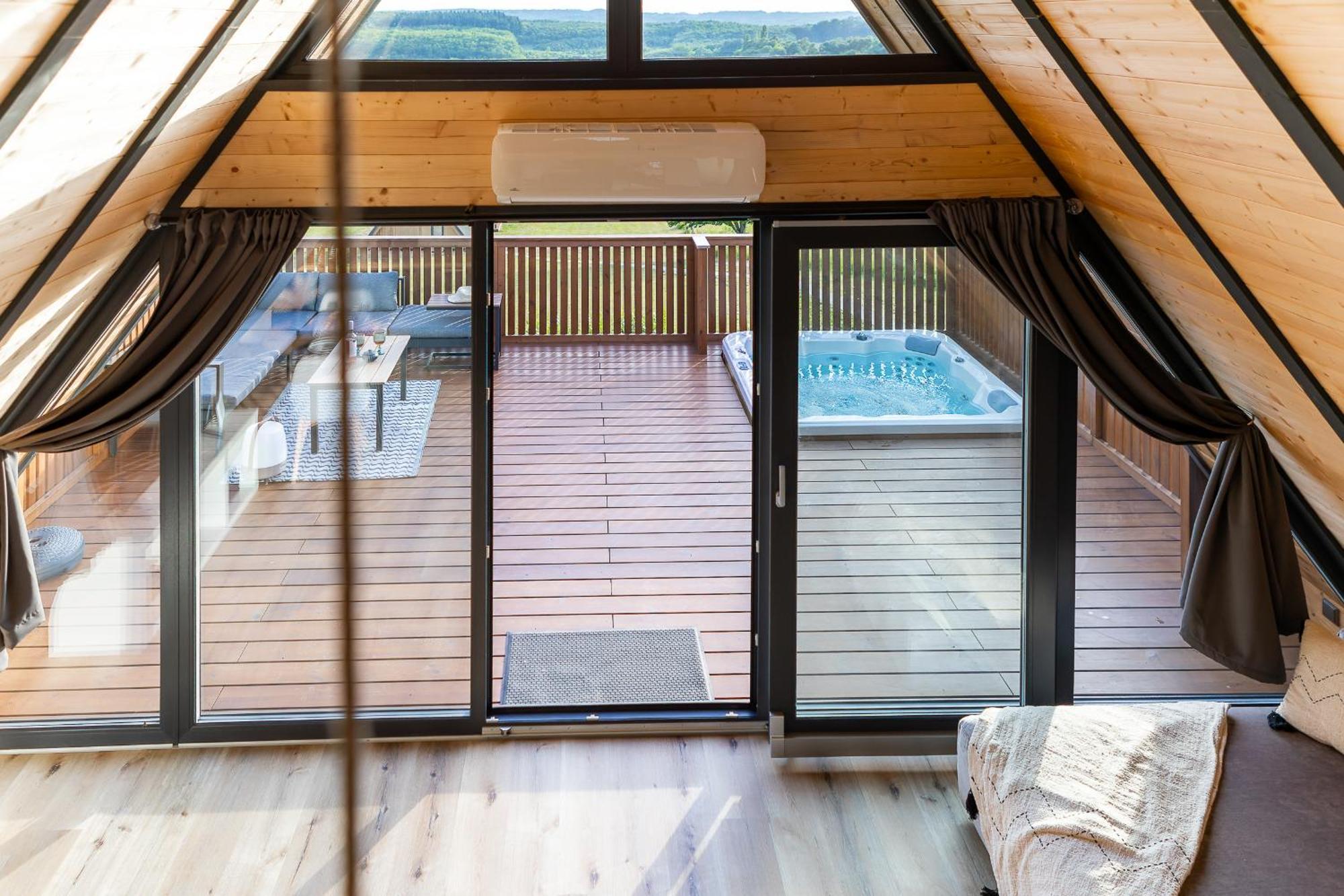 Woodparadise Chalet *